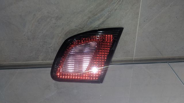 Nissan Primera Piloto Trasero Derecho