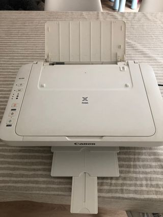 Impresora wifi y scanner canon MG2950 de segunda mano por 40 EUR en  Pamplona en WALLAPOP