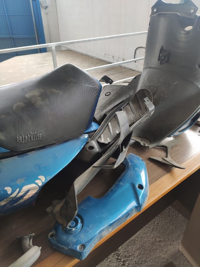 Carenado Despiece Aprilia SR 2003