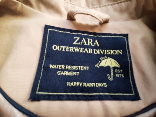 Gabardina para niña