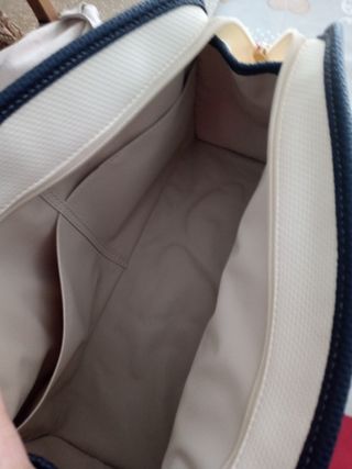 LOTE NECESER Y BOLSA DE ASEO DEL CORTE INGLÉS de segunda mano por 7 EUR en  Burjassot en WALLAPOP
