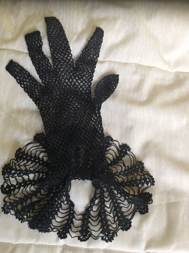 Guantes ganchillo antiguos.