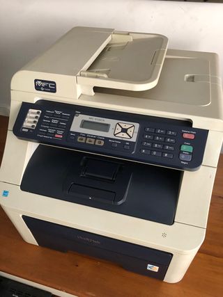 Impresora Oficina Brother MFC-9120CN de segunda mano por 70 EUR en Marbella  en WALLAPOP