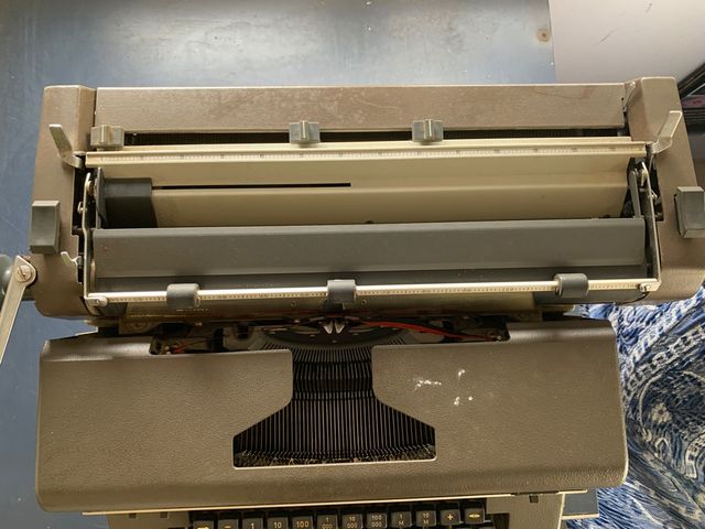 Macchina da scrivere Facit