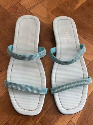 Sandalias chanclas 39 azules de segunda mano por 3 EUR en Leganés en  WALLAPOP