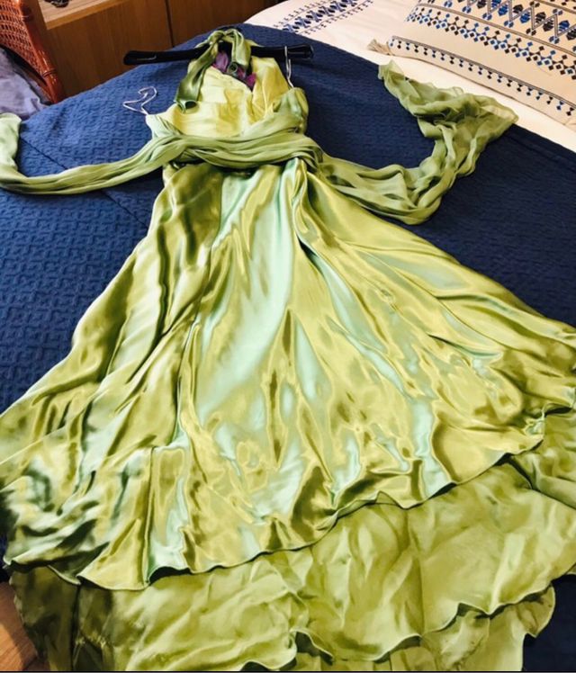 Vestido de fiesta seda.