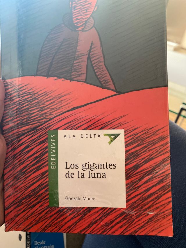Los gigantes de la luna ( Edelvives )