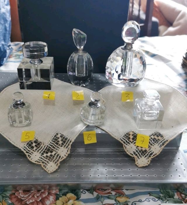 colección de perfumeros