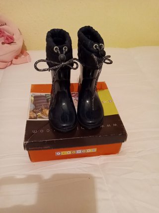 Botas de agua de segunda mano por 15 EUR en Sevilla en WALLAPOP