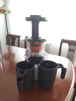 Licuadora Moulinex infiny Juice de segunda mano por 50 EUR en A Coruña en  WALLAPOP