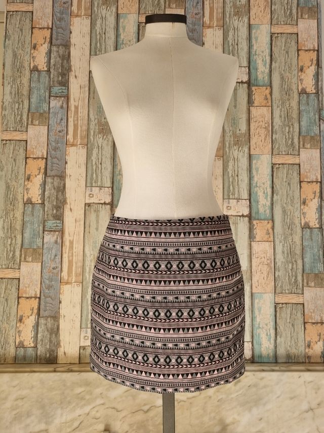 Falda para evento de Green Coast