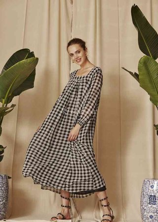 Vestido invitada vichy NUEVO de segunda mano por 72 EUR en Valladolid en  WALLAPOP