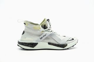 Zapatillas nike de segunda mano por 170 EUR en Torrent en WALLAPOP
