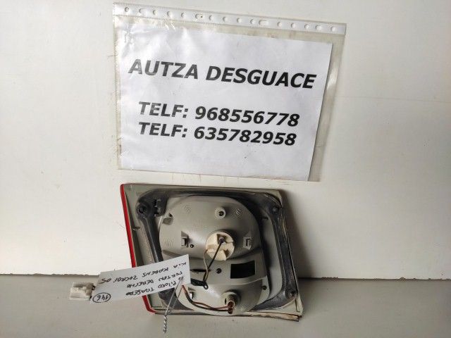 146 PILOTO TRASERO PORTON DERECHO KIA SORENS 2. CR