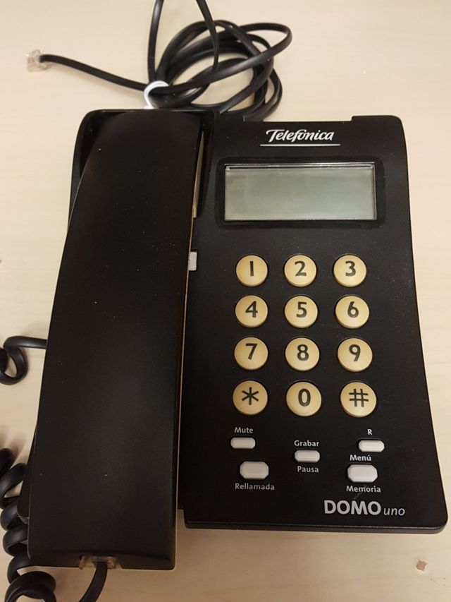 Teléfono fijo de sobremesa-pared