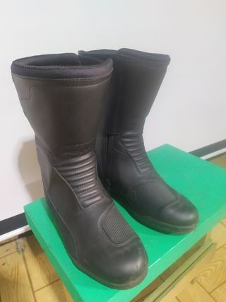 Botas Moto Mujer Revit 38 de segunda mano por 45 EUR en Plasencia en  WALLAPOP