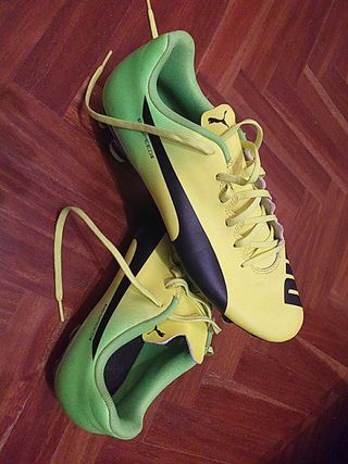 Zapas fútbol 11 puma evo speed de segunda mano por 25 EUR en Leganés en  WALLAPOP