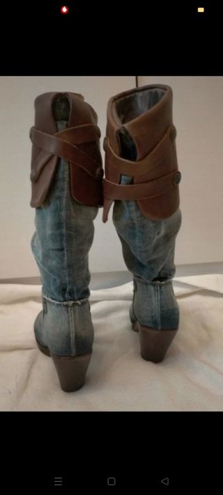 Botas Salsa Jeans de segunda mano por 59 EUR en Barakaldo en WALLAPOP