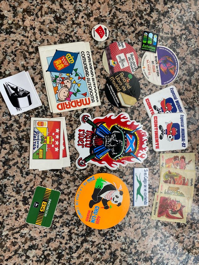 Lote de varias pegatinas antiguas 