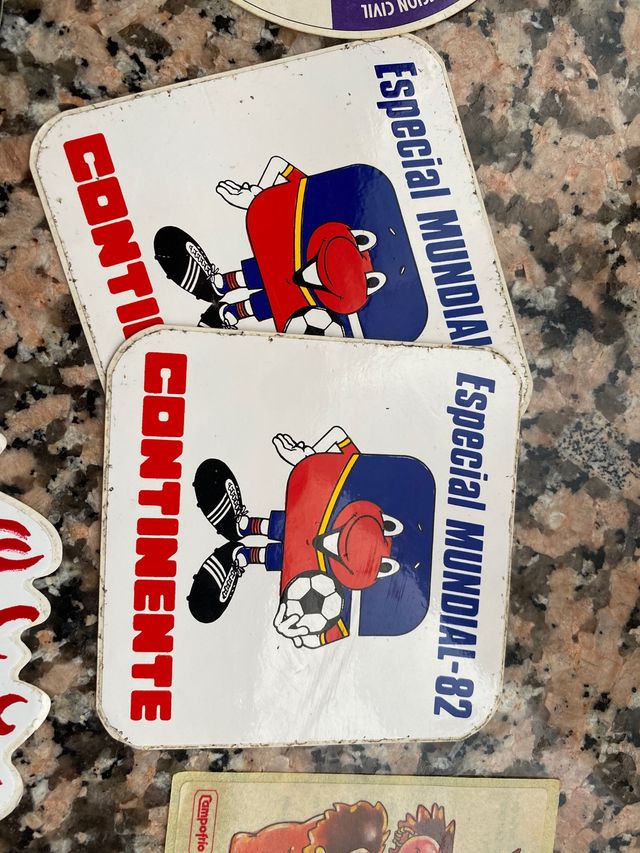 Lote de varias pegatinas antiguas 