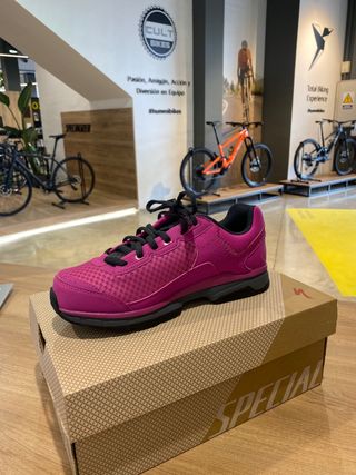 Zapatillas Ciclismo mujer de segunda mano en Valencia en WALLAPOP