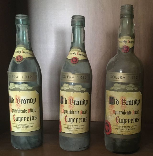 3 BOTELLAS BRANDY EUGERCIOS (Tomelloso)