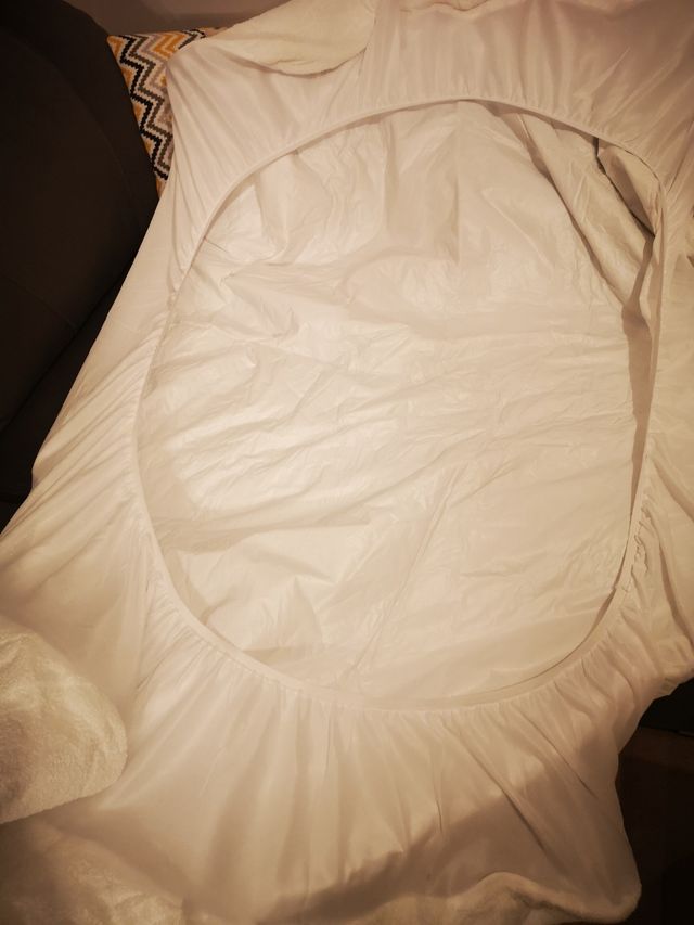 Cubre colchón a estrenar