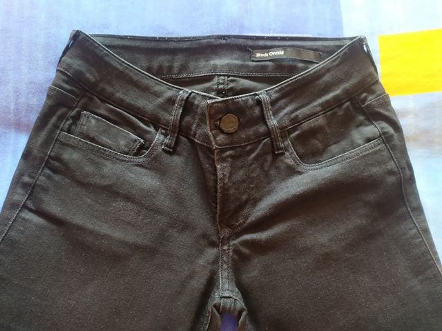 Pantalón negro Black Orchid Los Ángeles