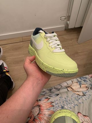 Nike air force 1 verde limon de segunda mano por 120 EUR en Barcelona en  WALLAPOP
