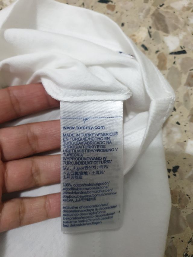 TOMMY HILFIGER NUOVA DI ZECCA