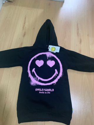 Sudadera \\/ vestido NUEVO Zara T-8 de segunda mano por 13 EUR en Residencia  Nuestra Señora del Pilar en WALLAPOP