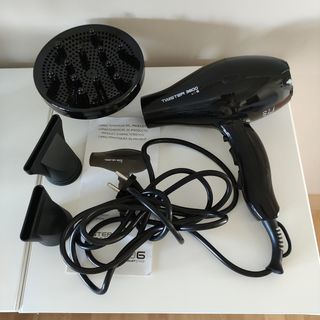 Secador de Pelo Twister 3800 ionic de segunda mano por 18 EUR en Ferrol en  WALLAPOP