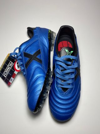 Botas de fútbol Munich de segunda mano en WALLAPOP