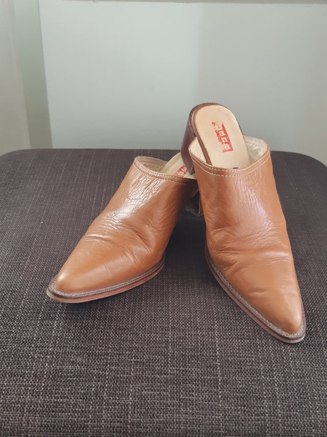Zuecos piel T41