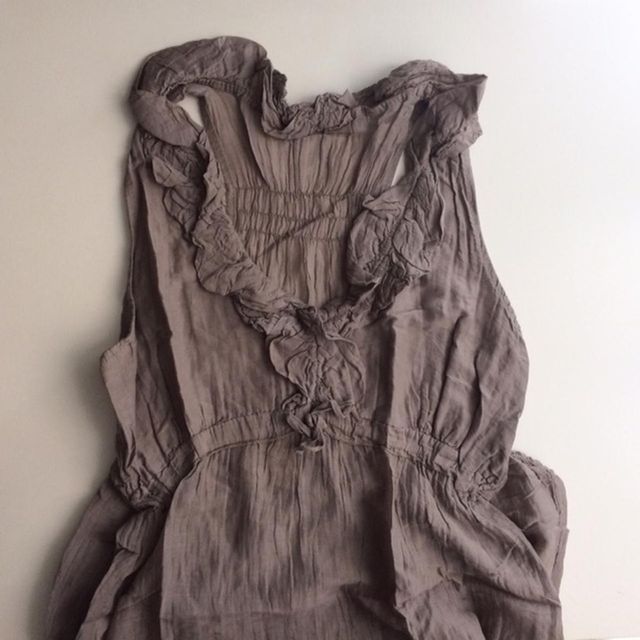 Canotta in seta con scollatura