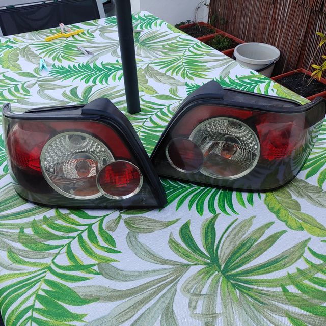 Pareja de faros traseros Xsara ENVIO INCLUIDO