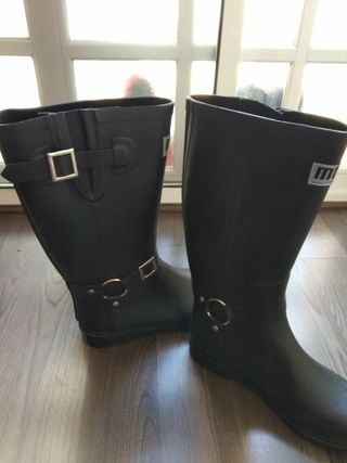 Botas de agua Mustang de segunda mano en WALLAPOP
