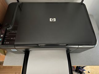 Impresora Todo-en-Uno HP Deskjet F2480 de segunda mano por 25 EUR en Arroyo  de La Miel en WALLAPOP