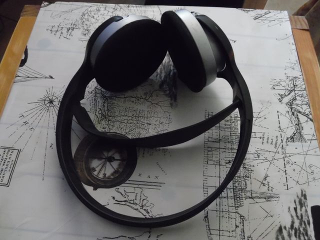 Auriculares grandes para música en sonido stereo