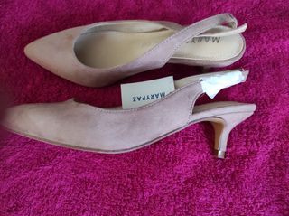 Zapatos tacón abiertos de segunda mano por 15 EUR en Madrid en WALLAPOP