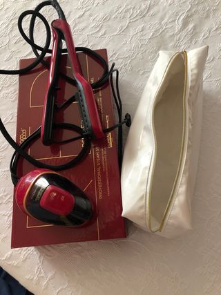 Plancha de pelo vapor Rowenta profesional de segunda mano por 100 EUR en La  Almunia de Doña Godina en WALLAPOP