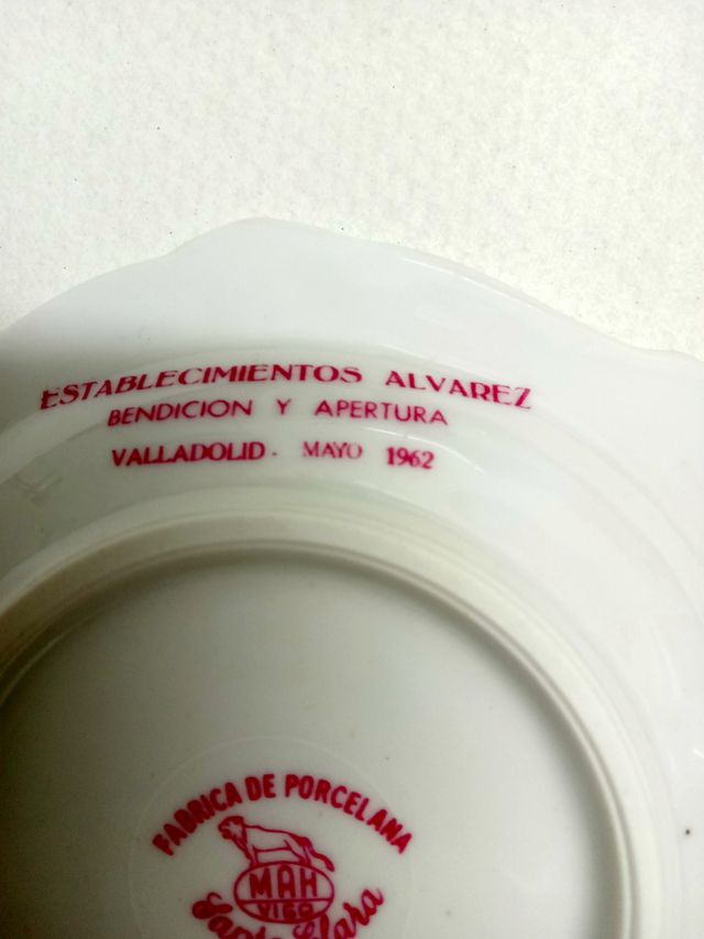cenicero conmemorativo est. alvarez 1962. vigo