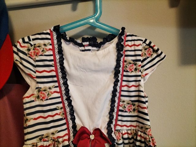 traje de niña talla 6