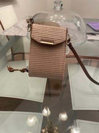Bolso Parfois nuevo primavera 2022 de segunda mano por 10 EUR en Barcelona  en WALLAPOP