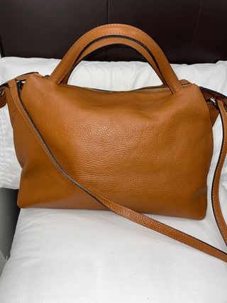 Bolso de piel Martina Klein de segunda mano por 18 EUR en Sant Feliu de  Llobregat en WALLAPOP