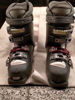 Botas Esquí Mujer Salomon Irony talla 39 2\\/3 de segunda mano por 30 EUR en  Riaza en WALLAPOP