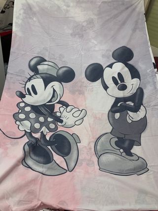 Sabanas Mickey 135x200 de segunda mano por 15 EUR en Sant Andreu de la  Barca en WALLAPOP
