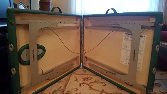 Camilla plegable de aluminio Marca Ecopostural