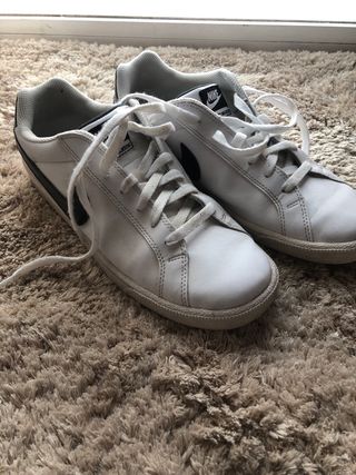Zapatillas talla 43 de segunda mano por 20 EUR en Montcada i Reixac en  WALLAPOP