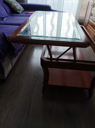 Mesa Auxiliar. de segunda mano por 100 EUR en Barcelona en Mesa Auxiliar. de segunda mano por 100 EUR en Barcelona en